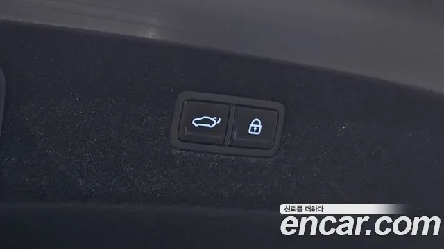 Genesis G90 Бензин 3.5 турбо AWD — Фото автомобиля 29