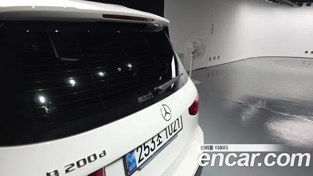 Mercedes-Benz GLB-Class GLB-класс X247 — Фото автомобиля 28