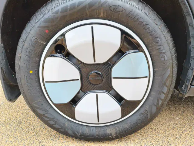 Geely Starry Wish — Фото автомобиля 14