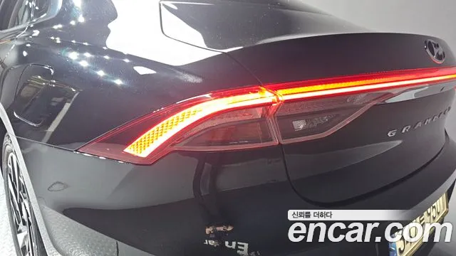 Hyundai Grandeur — Фото автомобиля 22