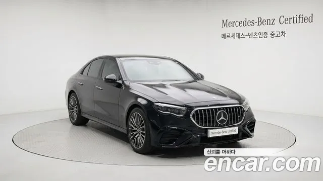 Фотография автомобиля — Mercedes-Benz E-Class