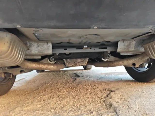 Ford Explorer — Фото автомобиля 24