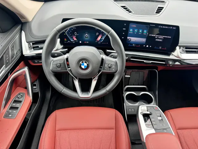BMW X1 — Фото автомобиля 13