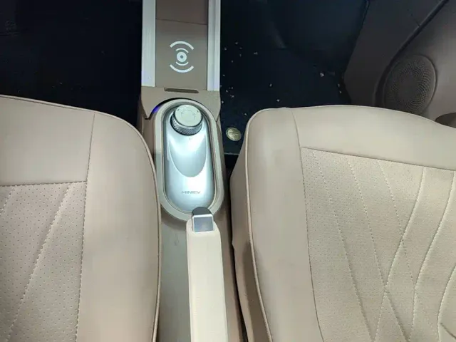 Wuling Hongguang Mini EV — Фото автомобиля 13
