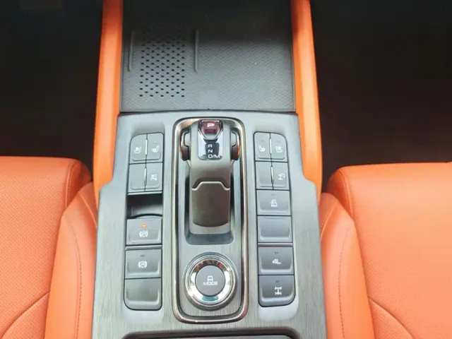 Haval H9 — Фото автомобиля 16