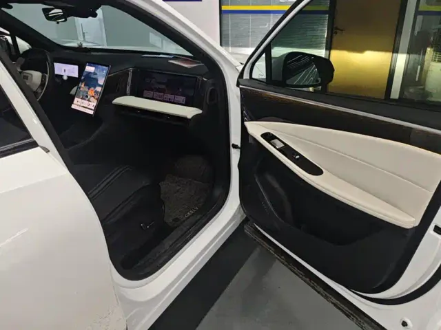 Geely Galaxy L7 — Фото автомобиля 8