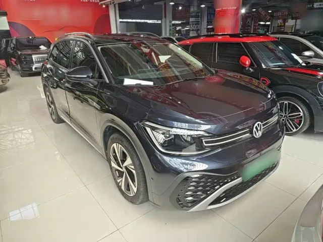 Volkswagen ID.6 Crozz — Фото автомобиля 3