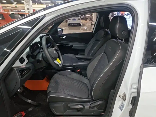 Volkswagen ID.3 — Фото автомобиля 14