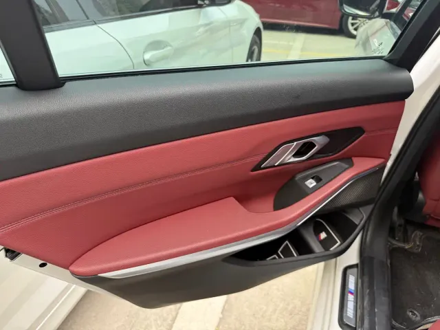 BMW 3 Series — Фото автомобиля 17