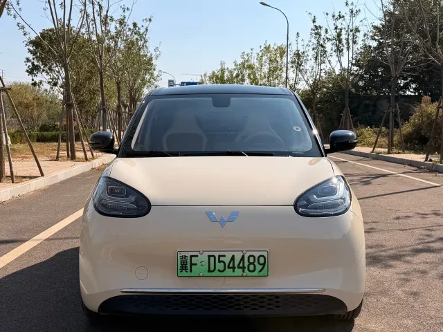Wuling Bingo — Фото автомобиля 2