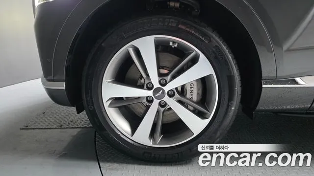 Genesis GV80 2.5T Бензин AWD — Фото автомобиля 5