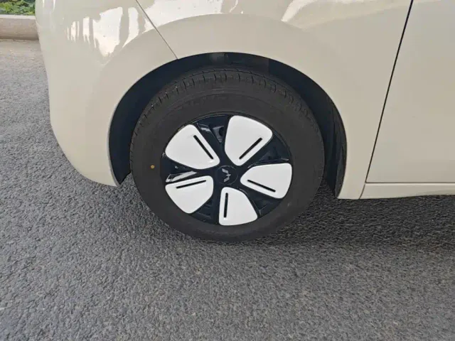 Wuling Hongguang Mini EV — Фото автомобиля 22
