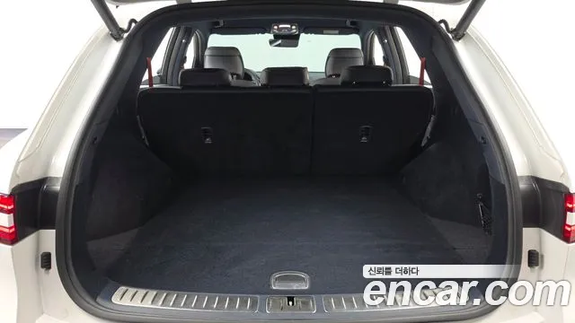 Genesis GV70 2.5T Бензин 2WD — Фото автомобиля 20