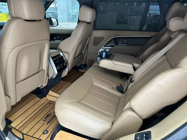 Land Rover Range Rover — Фото автомобиля 8