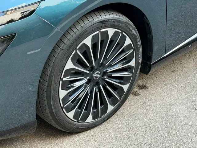 Nissan N7 — Фото автомобиля 13