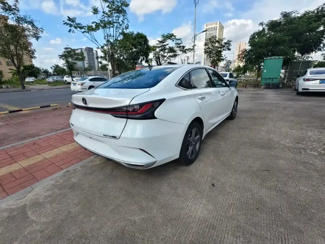 Changan Ruicheng PLUS 2023 1.5T DCT Flagship — Фото автомобиля 9