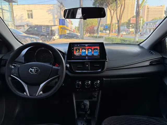 Toyota Vios FS — Фото автомобиля 14
