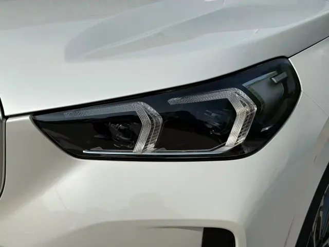BMW X1 — Фото автомобиля 4