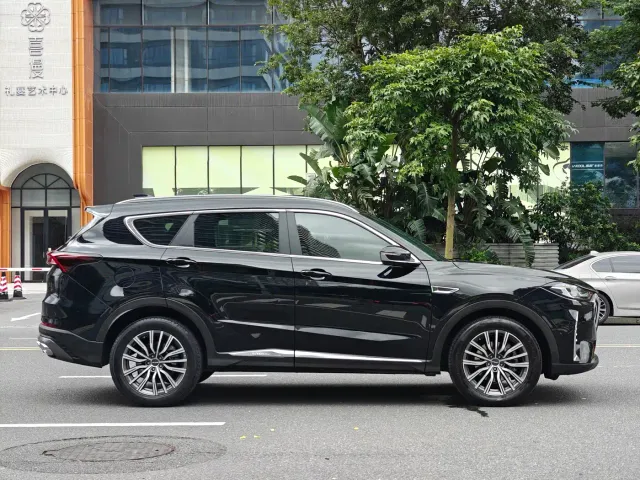 Jetour X70 Plus — Фото автомобиля 4