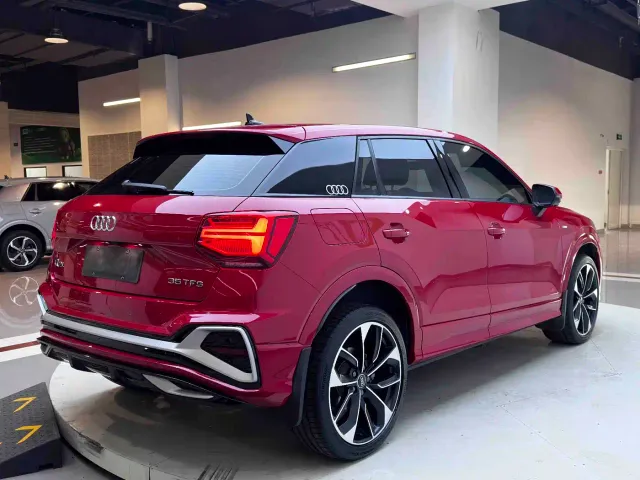 Audi Audi Q2L 2022 35 TFSI Luxury Dynamic — Фото автомобиля 5