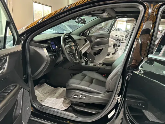 Cadillac XT5 — Фото автомобиля 25