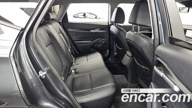 Kia Seltos — Фото автомобиля 18