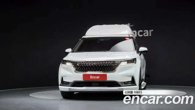Kia Carnival 4th Gen — Фото автомобиля 3