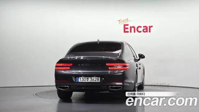 Genesis G80 Бензин 2.5 турбо AWD — Фото автомобиля 4