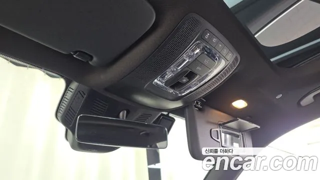 Mercedes-Benz GLB-Class — Фото автомобиля 27