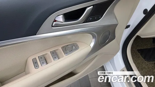 Genesis G70 New — Фото автомобиля 28