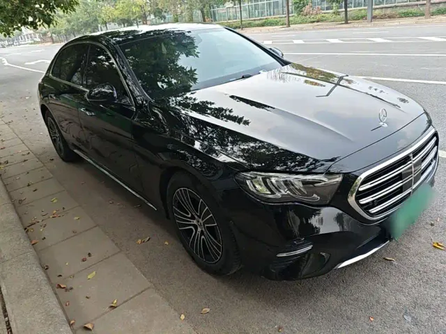 Mercedes-Benz Mercedes-Benz E-Class 2025 Facelift E 260 L — Фото автомобиля 3