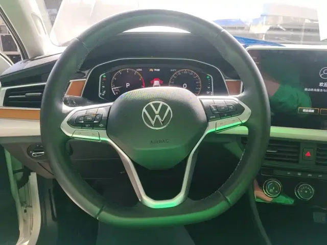 Volkswagen Bora 2023 200TSI DSG Yuexing PRO Edition — Фото автомобиля 10