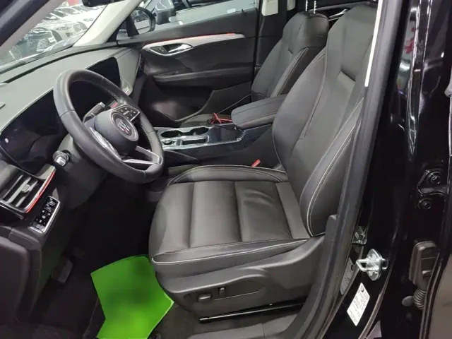 Buick Envision Plus — Фото автомобиля 14