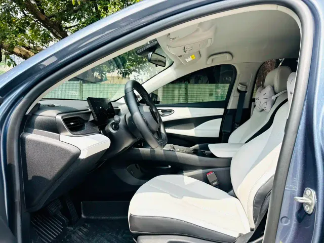 BYD Seal 05 DM-i — Фото автомобиля 7