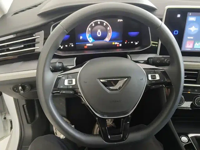 Jetta VA7 — Фото автомобиля 10