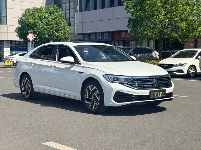 Volkswagen Sagitar — Фото автомобиля 3
