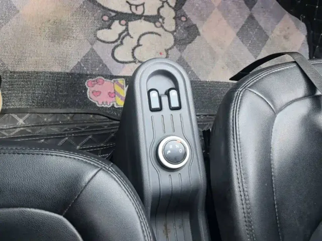 Wuling Hongguang Mini EV — Фото автомобиля 13