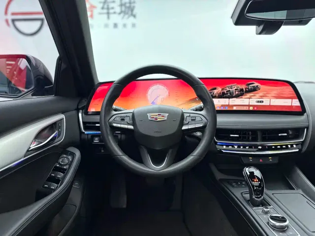 Cadillac CT5 — Фото автомобиля 8