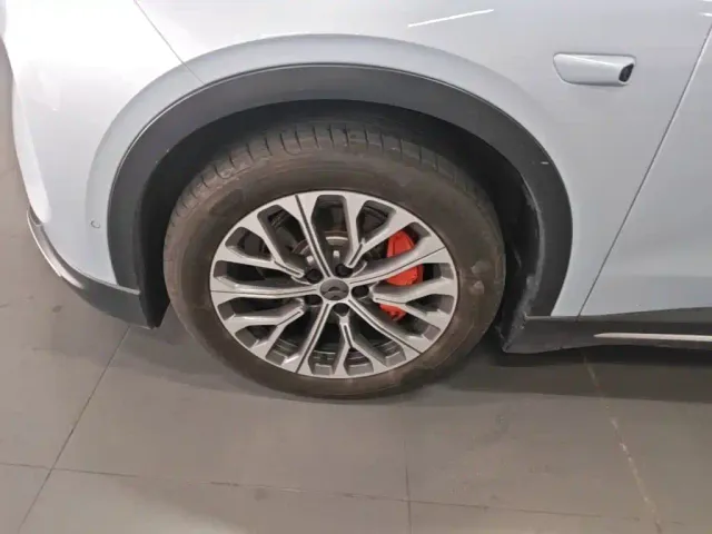 Nio EC6 — Фото автомобиля 22