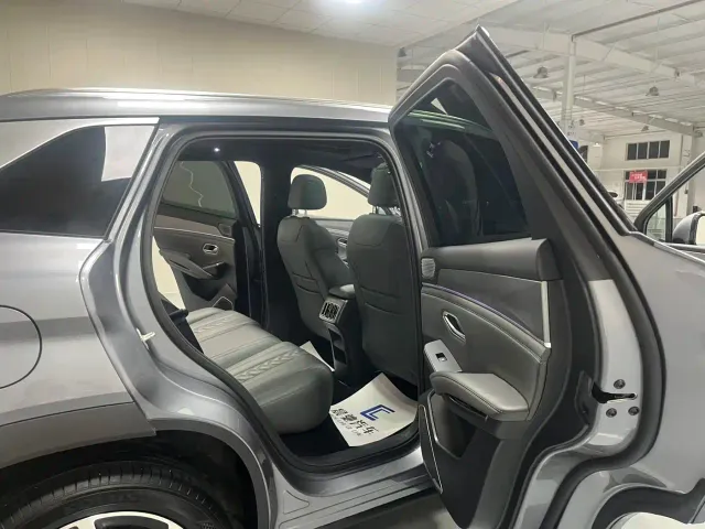 BYD Song L DM-i — Фото автомобиля 10