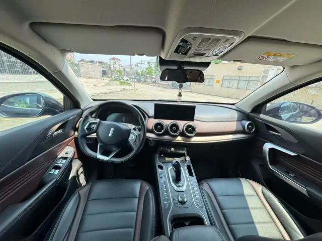WEY Wey VV5 2021 1.5T 2WD Trend Pioneer — Фото автомобиля 5