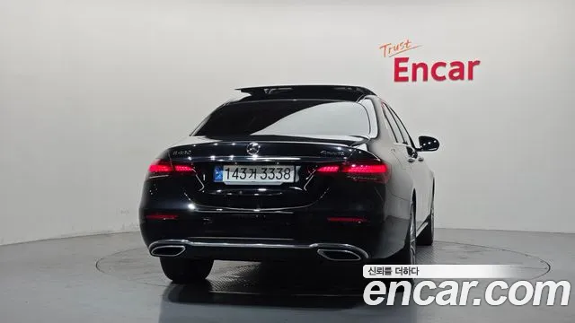 Mercedes-Benz E-Class W213 — Фото автомобиля 4