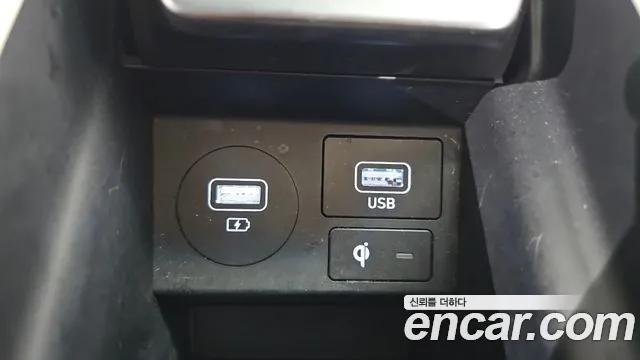 Hyundai Grandeur Grandeur (New) Hybrid — Фото автомобиля 28