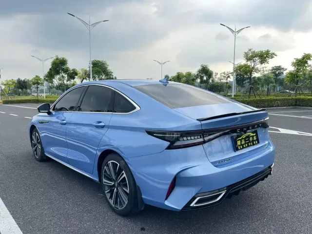 Chery Arrizo 8 — Фото автомобиля 7