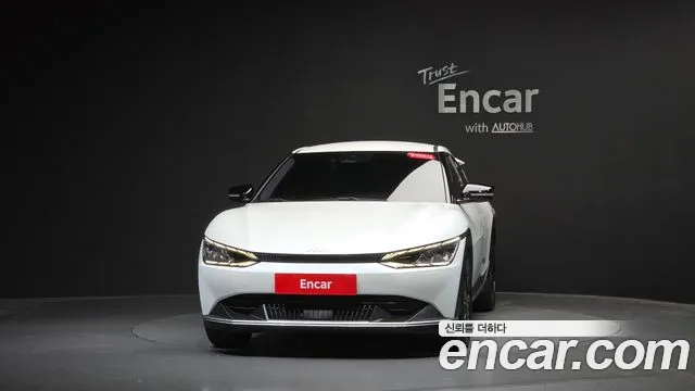 Kia EV6 — Фото автомобиля 2