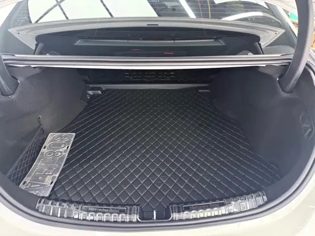 Mercedes-Benz C-Class — Фото автомобиля 8