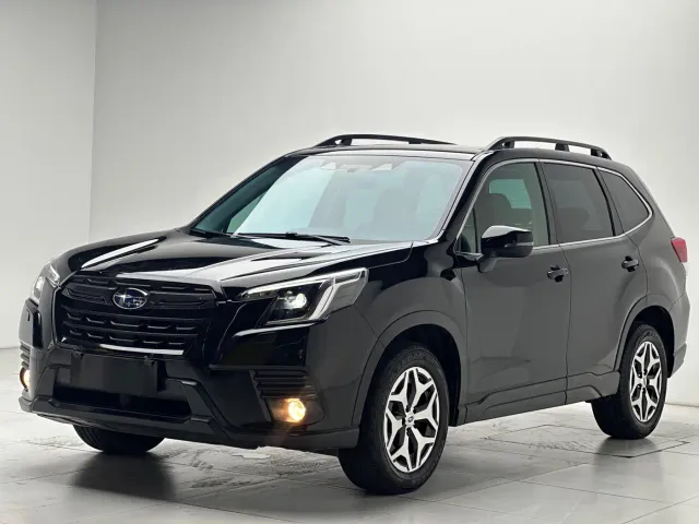 Фотография автомобиля — Subaru Forester