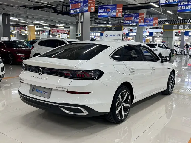 Volkswagen Lamando — Фото автомобиля 4