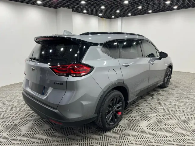Chevrolet Orlando — Фото автомобиля 7