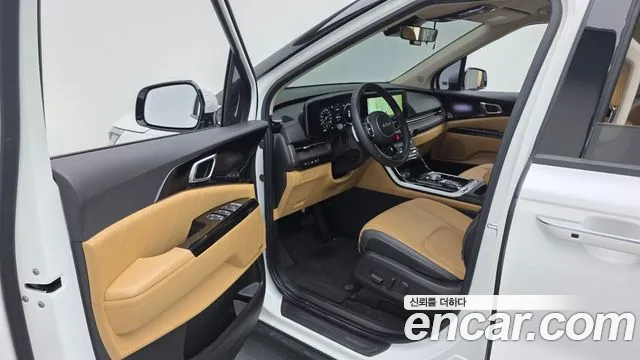 Kia Canival Carnival 4 поколение Бензин 9 мест Signature — Фото автомобиля 10